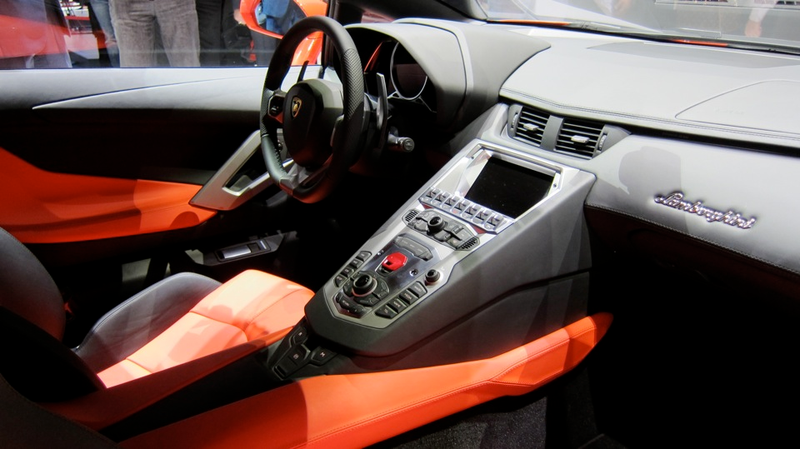 Illustration for article titled Lamborghini Aventador, live and in the orange metallic flesh
